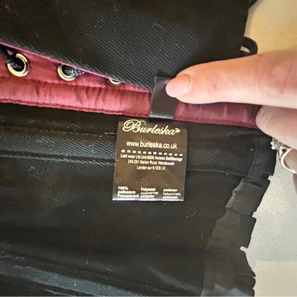 Burgundy and Black Corset - Picture 5 of 5